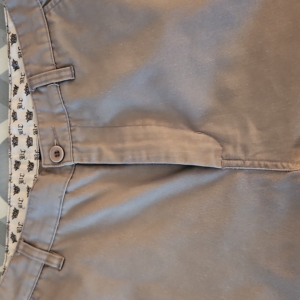 BLUE CROWN Classic Chino Khaki Shorts - 30